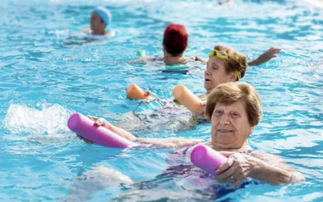 В городском бассейне Клайпеды – бесплатные посещения для пенсионеров и инвалидов