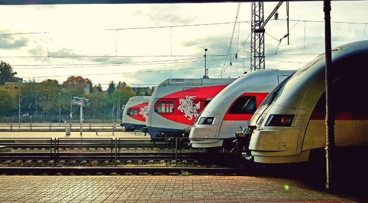В поездах на маршруте Вильнюс–Клайпеда появился спутниковый интернет